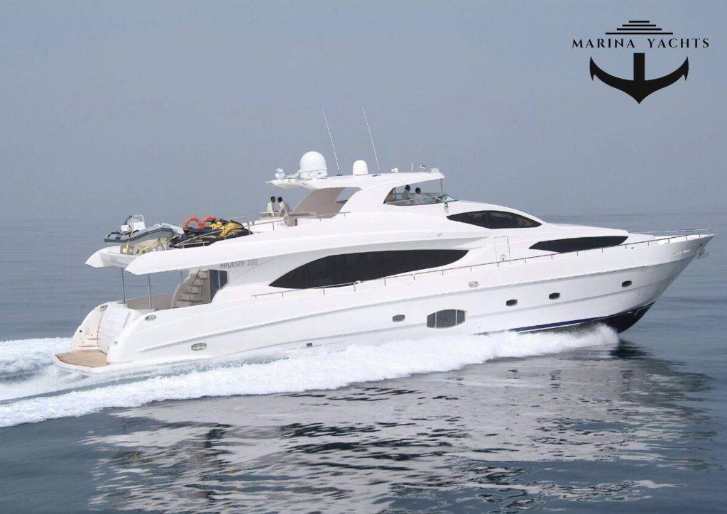 Yacht charter in Dubai