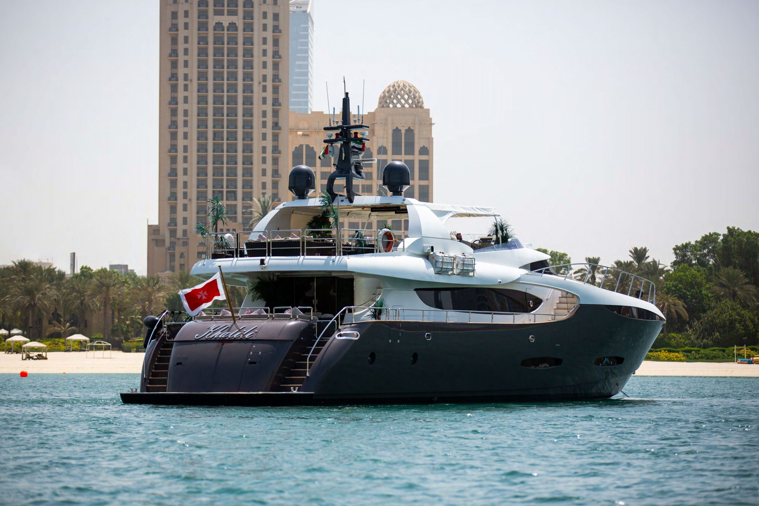 Khalili Yacht