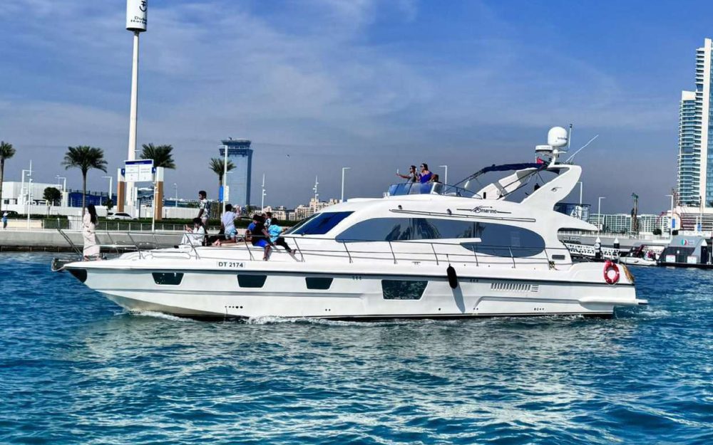 68 feet yacht